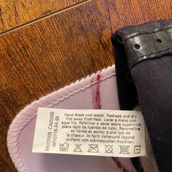 Isotoner Womens Spandex Touchscreen Gloves one size - Picture 7 of 7